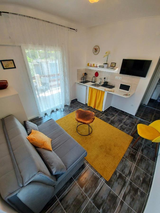 Apartmani Stambuk Jelsa  Esterno foto